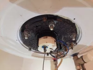 villanybojler vízkőtelenítés karbantartás csöpög folyik