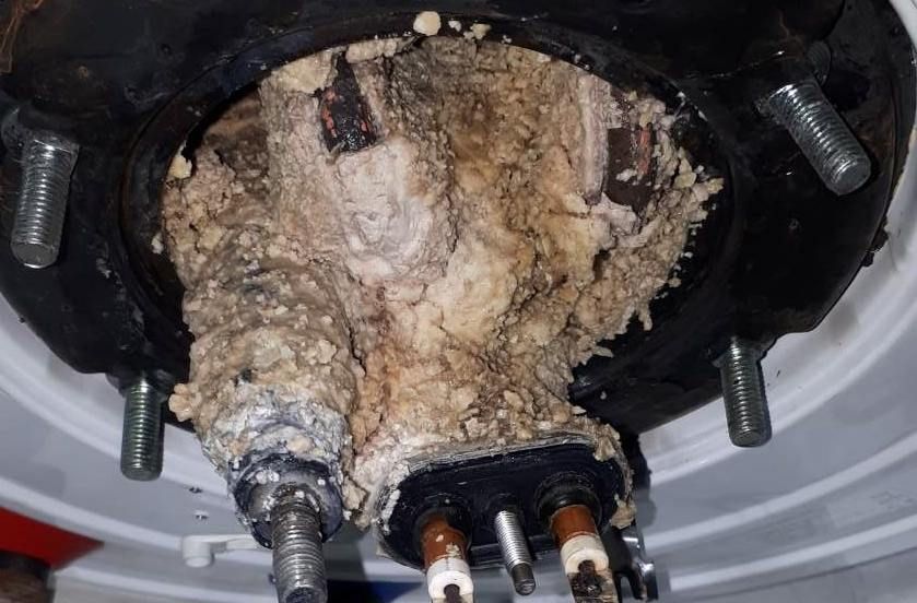 villanybojler karbantartásának 5 egyszerű lépése